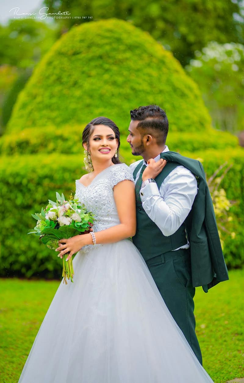 MADHUSHANI & ASELA