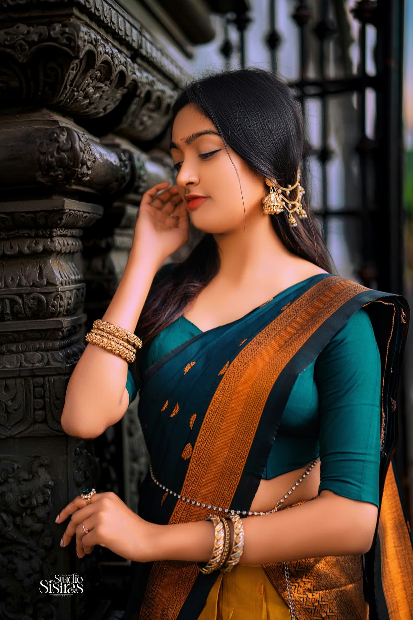 Dhalu Vijayaveeran